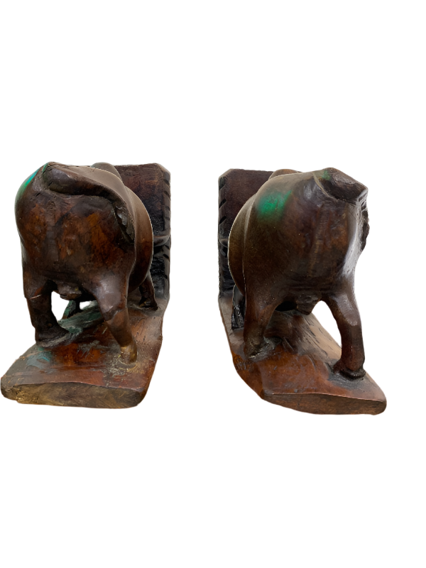 Vintage Hand-Carved Wooden Bull Bookends – Rustic Folk Art Pair