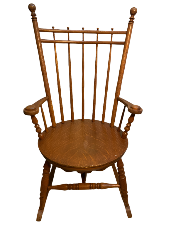 Vintage Spindle Back Maple Rocking Chair – Round Seat, Classic Americana Style