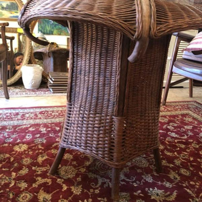 Vintage Bamboo-Wicker Round Table